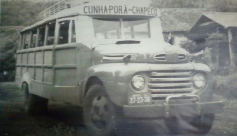 Ônibus de Cuniberto Mohr.